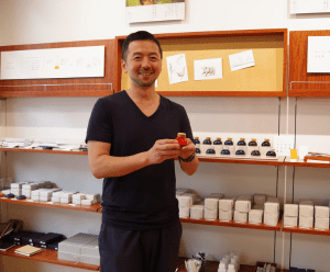 日本の文具ブランド「カキモリ」　　グローバルビジネス成功の筆跡