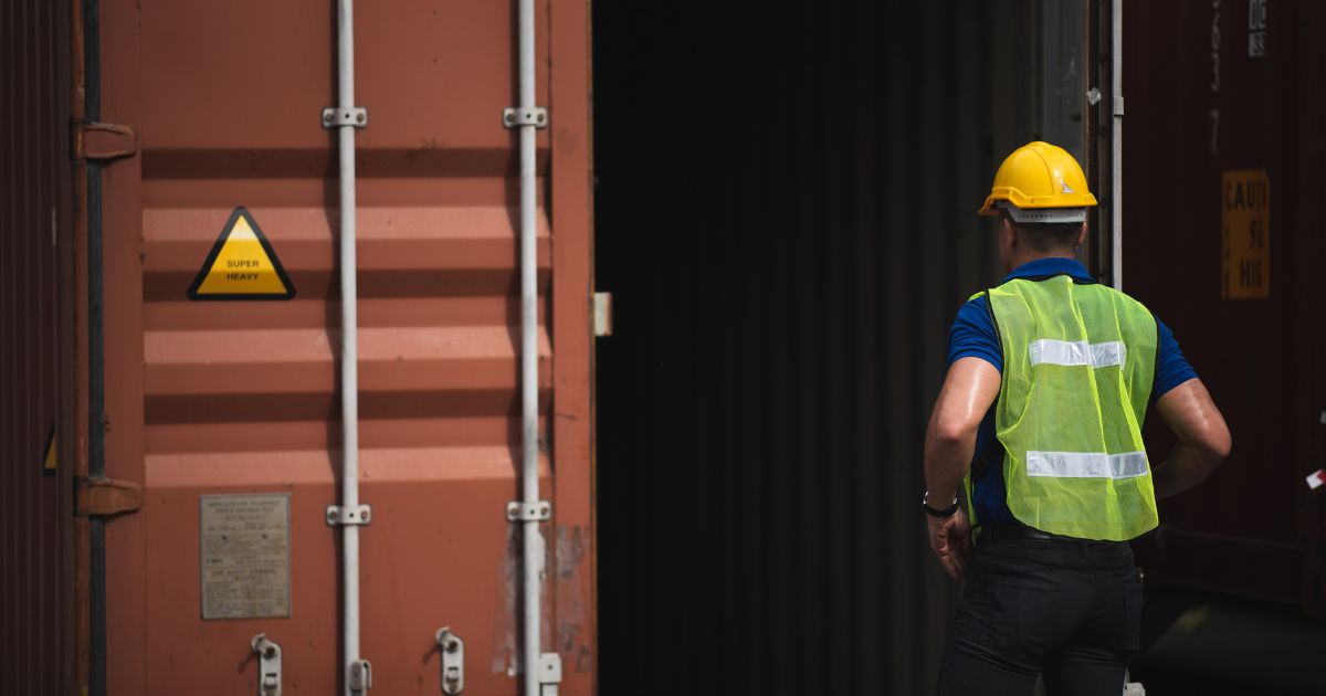 Tail Gate Exam DHL Logistics of Things